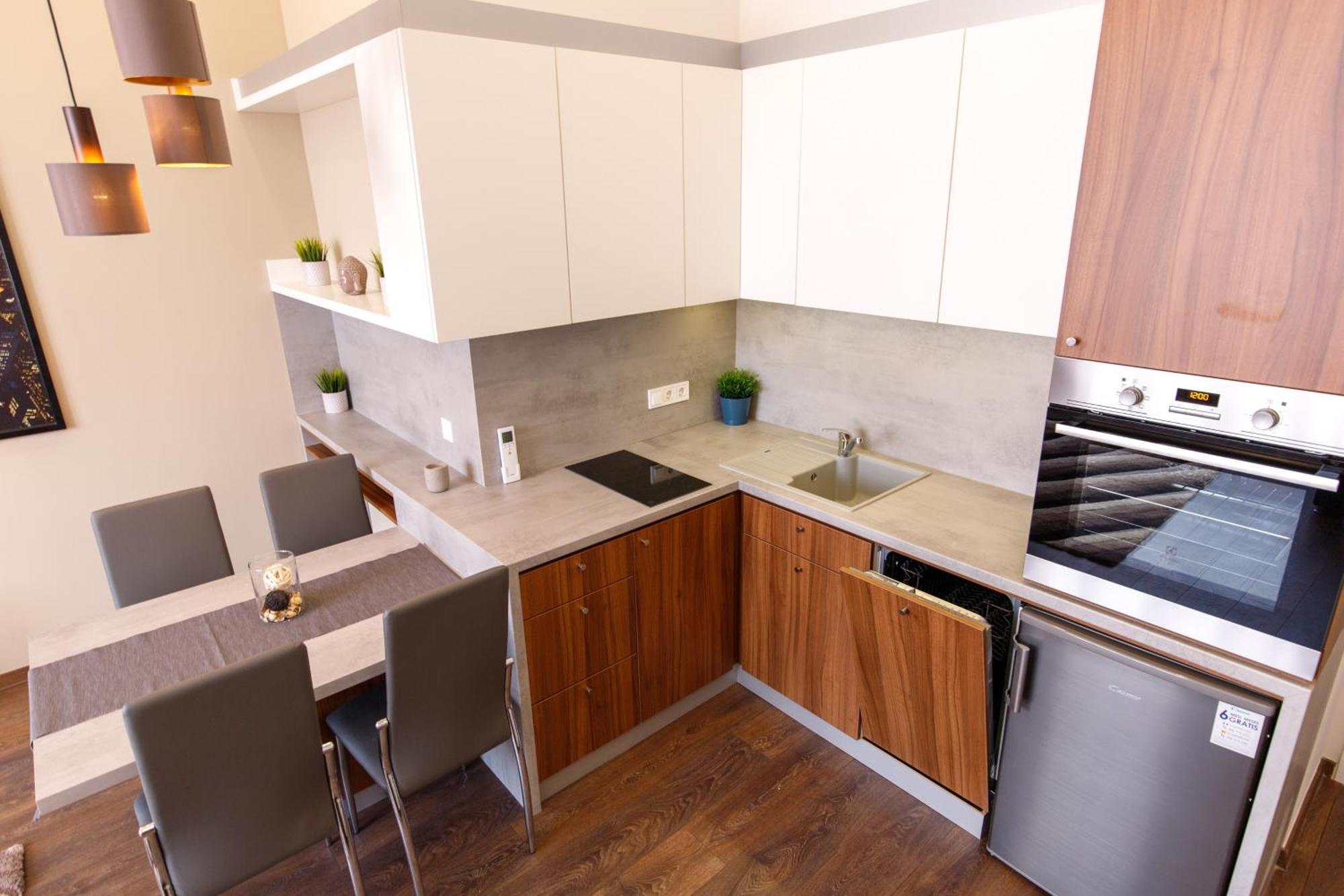 Central City Apt In The Jewish Quarter With Free Parking Budapest Exterior photo